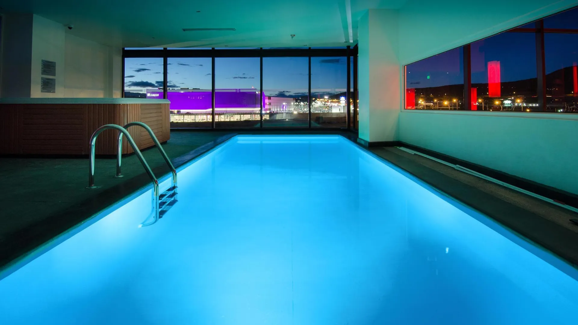 Ramada Encore By Wyndham Queretaro El Salitre Otel